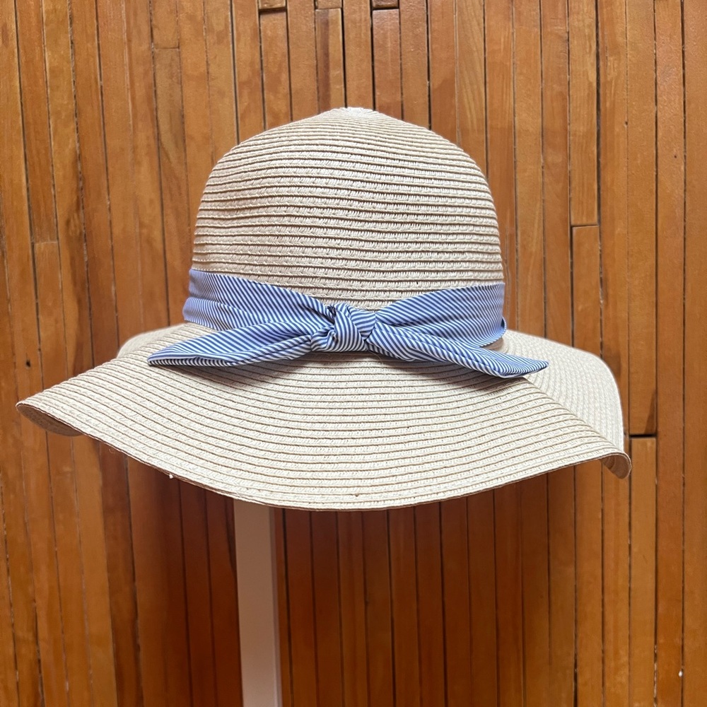 LOFT Cream Sun Hat with Subtle Ribbon
